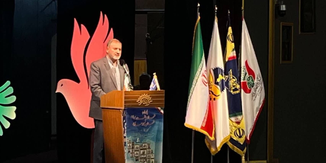 برگزاری یادواره شهدای کارمند و اقتدار فرصتی برای تبیین فرهنگ ایثار برای نسل امروز است