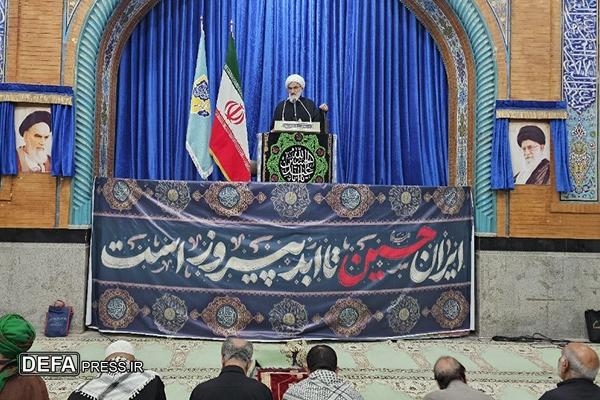 امام جمعه آبادان: خبرنگاران باید ماهیت پوشالی و ضدبشری صهیونیست‌ها را به جهان معرفی کنند