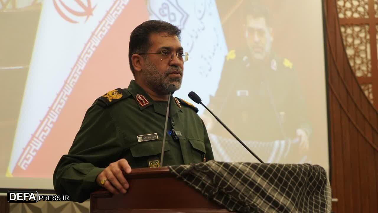 فرمانده ارشد نظامی استان یزد: خبرنگاران سنگرداران حق و هویت ایرانی‌اسلامی هستند