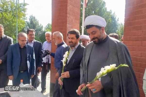 ادای احترام استاندار همدان به مقام شامخ شهدای جوکار + تصاویر