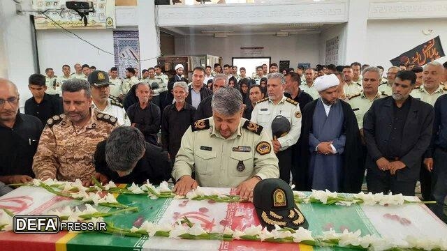 مراسم تشییع شهید «رویاهی» در بم برگزار شد