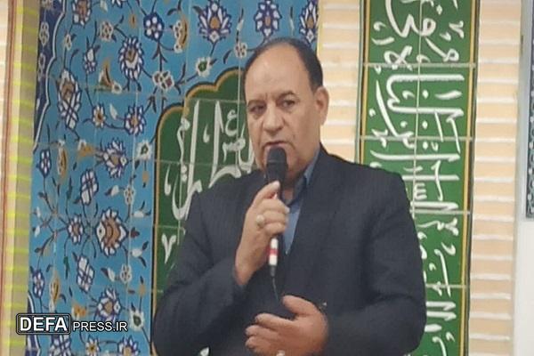 آزاده دفاع مقدس کرمانی در جمع پاسداران به بیان خاطرات اسارت پرداخت