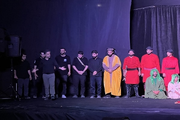 اجرای نمایش «سِرجون» در مسیر پیاده روی اربعین حسینی