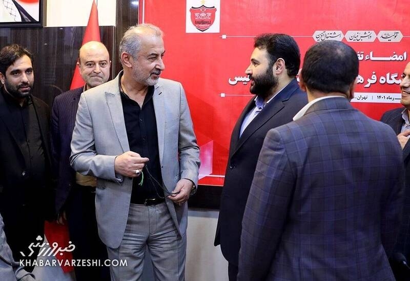 اختلافات در پرسپولیس علنی شد