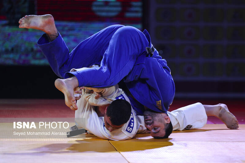 اینجا همیشه جایی برای بازنده ها هست!