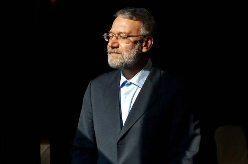 بازگشت چهره کهنه‌کار سیاست به قلب امنیت ملی؛ علی لاریجانی کیست؟