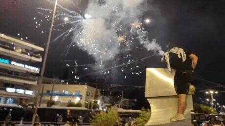 تظاهرات گسترده فعالان حامی فلسطین مقابل سفارت رژیم صهیونیستی در یونان