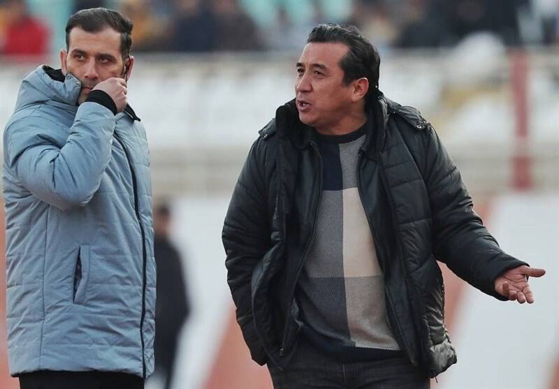 تمجید خداداد عزیزی از دروازه بان جدید استقلال