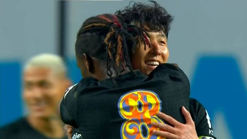 خداحافظی سون با هواداران اسپرز؛ پایان ستاره کره‌ای در تاتنهام