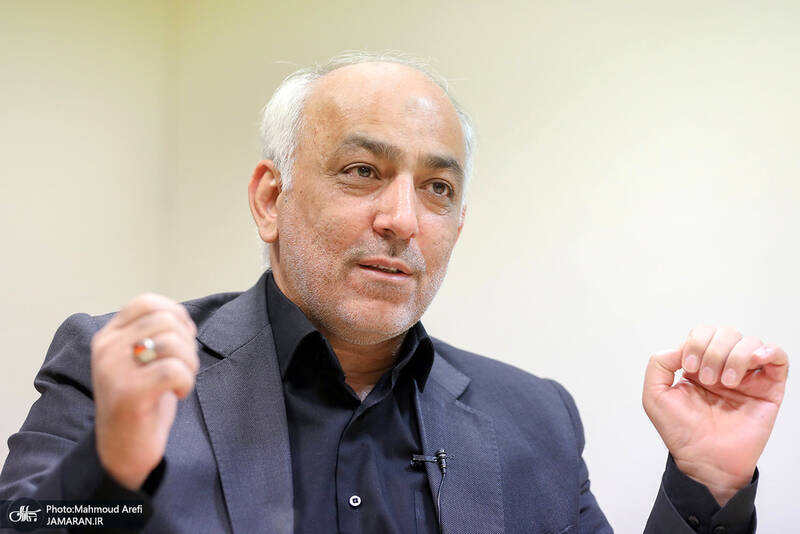 روایت‌سازی شکوری‌راد درباره پزشکیان/ از تحریم تا مشارکت: چرا چپ‌های تحریمی به انتخابات بازگشتند؟