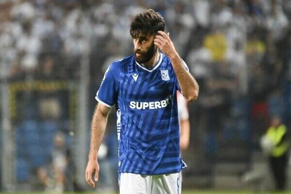 ستاره ملی پوش ایران در فنلاند جراحی شد