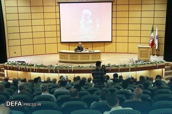 سومین دوره توان‌افزایی اساتید درس آشنایی با علوم و معارف دفاع مقدس و مقاومت برگزار شد+ تصاویر