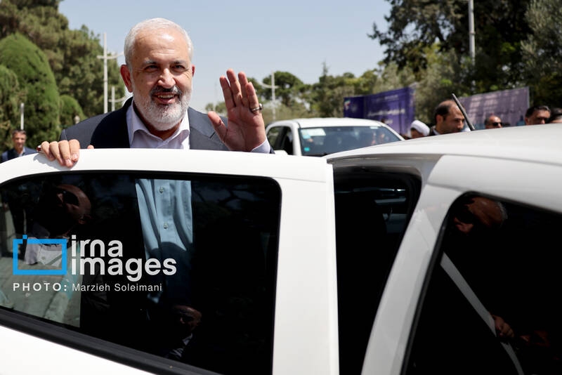 شبکه برق ایران یکی از قدرتمندترین‌های جهان است/ بخش دیگری از آب طالقان در راه تهران