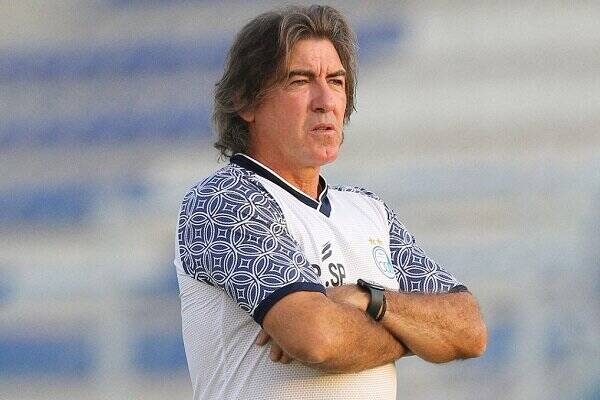 صحبت های اختصاصی ساپینتو باآسانی/معطلی فرزندان آدان و مورایس در ورزشگاه