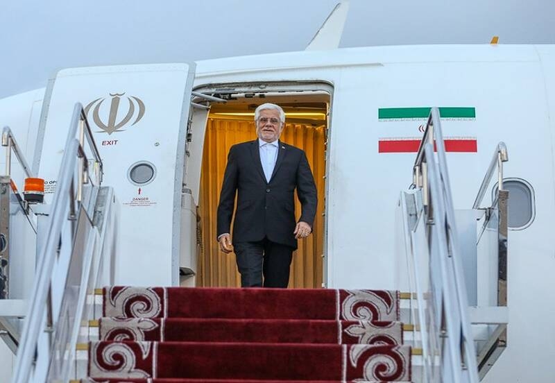 عارف: اقتصاد منطقه می‌تواند مکمل یکدیگر باشد