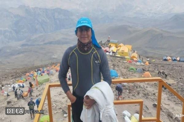 فتح قله دماوند توسط امیر سرتیپ دوم ستاد محمد رضایی/ نمادی از استقامت و اقتدار پیشکسوتان و اساتید دفاع مقدس