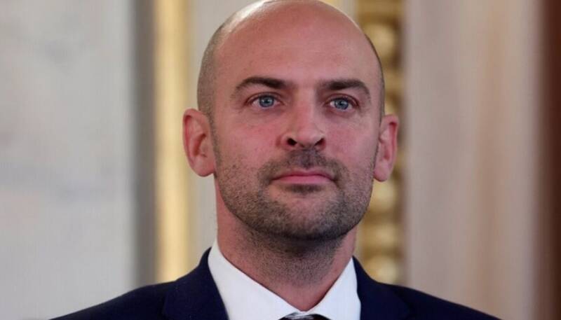 وزیر خارجه فرانسه: تماس مهمی با عراقچی داشتیم