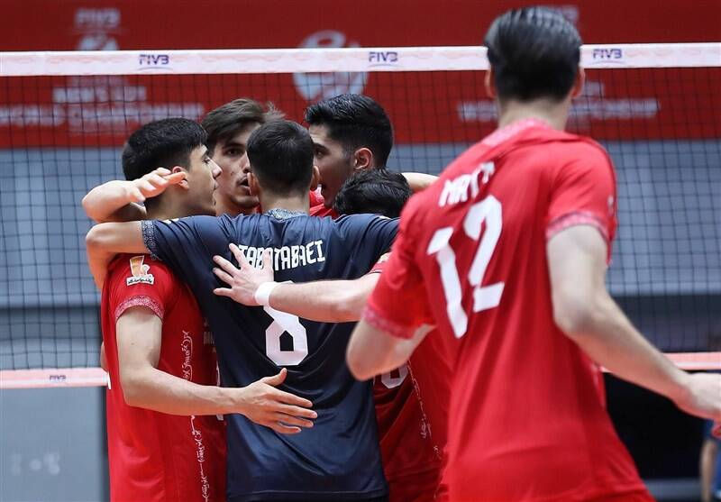 «پیاتزا» ولاسکو نیست اما صاحب سبک است/ تعاریف افراطی از تیم والیبال نباید باعث اشتباهمان شود/ با این جوانها میتوانیم جواز المپیک را بگیریم