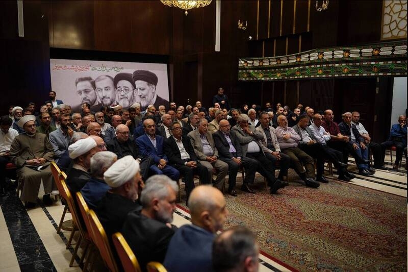 گفت‌وگوی لاریجانی با نخبگان و شخصیت‌های لبنانی و فلسطینی در بیروت