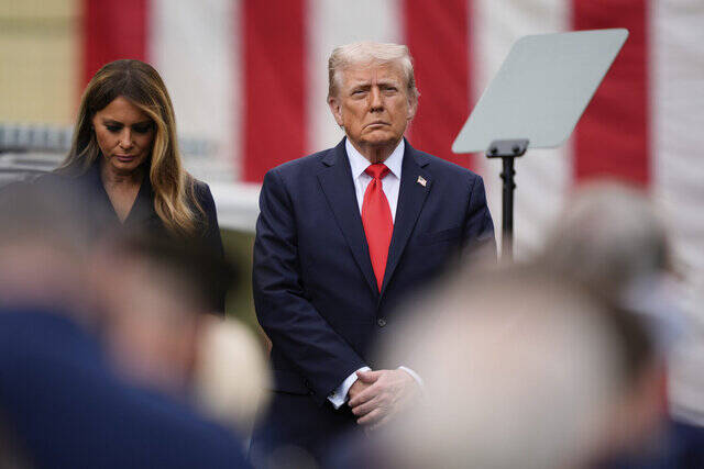 ترامپ سکته کرده است؟