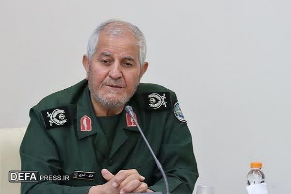 ضرورت بهره‌گیری از نخبگان هنر و ادبیات برای ترویج فرهنگ دفاع مقدس