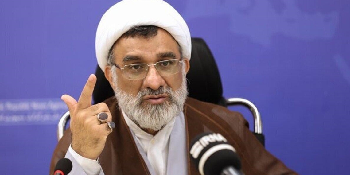 اقتدار حکیمانه رهبر معظم انقلاب منشأ انسجام کشور در جنگ ۱۲ روزه بود