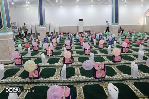 ۲۰۰۰ بسته نوشتافزار بین دانشآموزان نیازمند استان بوشهر توزیع شد