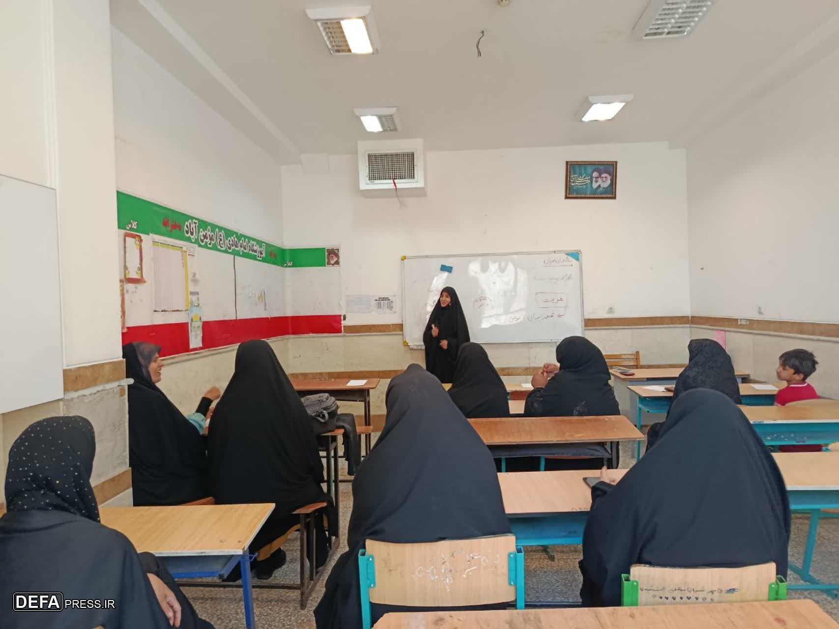 برپایی اردوی جهادی دانشجومعلمان در روستای مومن آباد قم