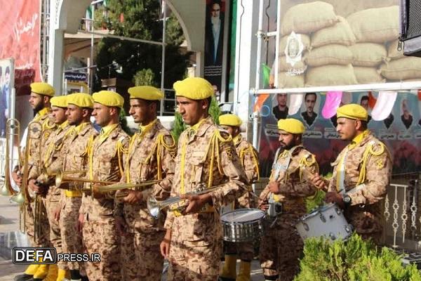 «مهمانی لالهها» در گلزار شهدای کرمان برگزار شد+تصاویر