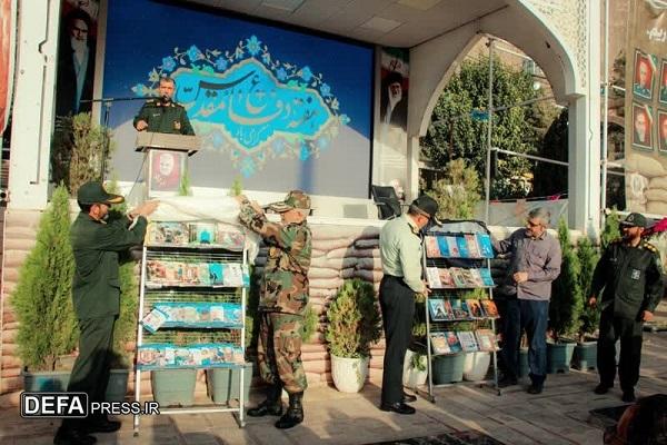 «مهمانی لالهها» در گلزار شهدای کرمان برگزار شد+تصاویر