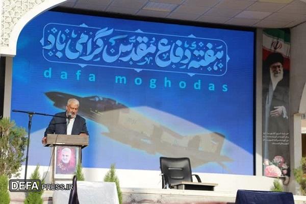 «مهمانی لالهها» در گلزار شهدای کرمان برگزار شد+تصاویر