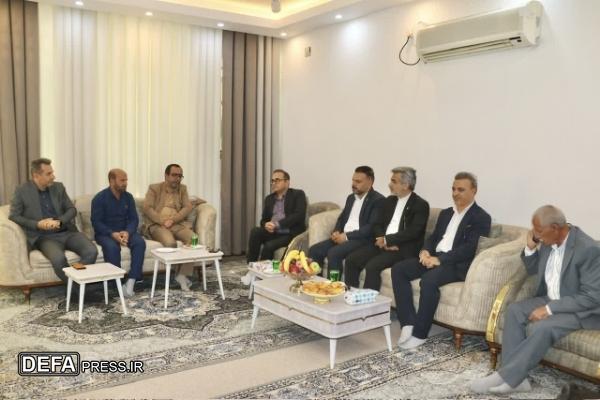 دیدار اعضای مرکز وکلای قوه قضائیه کهگیلویه و بویراحمد با خانواده شهدا در گچساران+ تصاویر