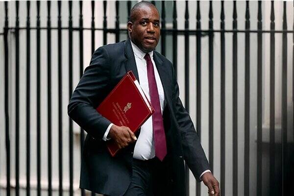 ادعای وزیر خارجه انگلیس درباره سقف اورانیوم غنی‌شده ایران