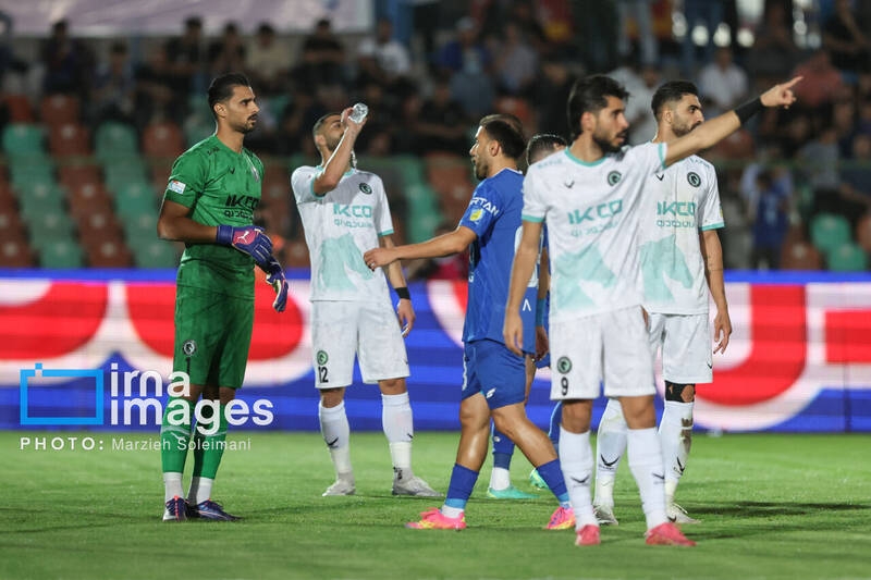 اعتراف صادقانه گوهری: چون ۱۰ نفره بودیم، خودم را روی زمین میانداختم +فیلم