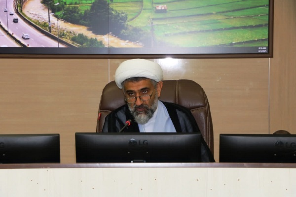 باید قدردان جانفشانی‌ها و ایثارگری‌های نیرو‌های مسلح باشیم