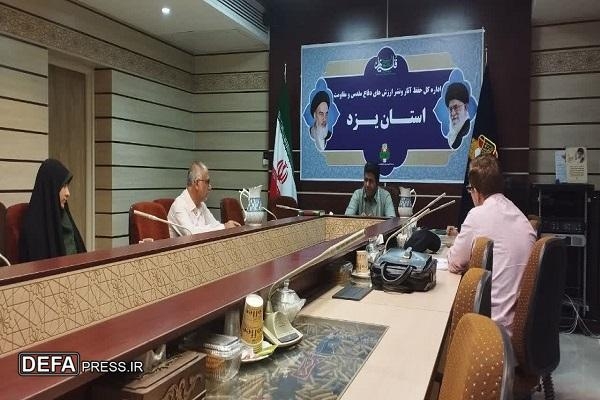 برگزاری کارگاه داستان نویسی به همت معاونت ادبیات حفظ آثار دفاع مقدس یزد+ تصاویر