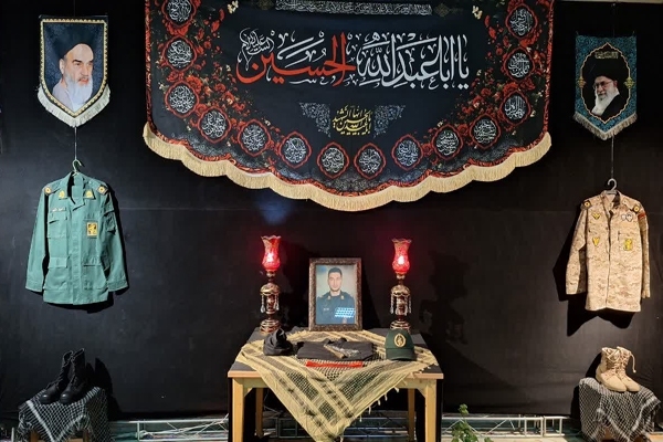 تصاویر/ یادواره شهدای محلات با محوریت شهید مدافع وطن «علیرضا شکری» در اردبیل