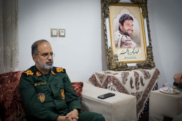 خانواده شهدا مایه خیر و برکت برای جامعه هستند