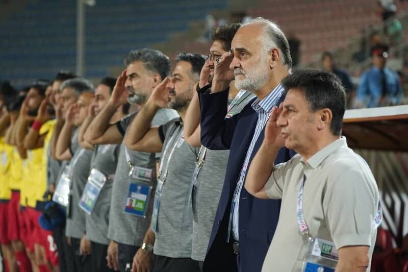 درگیری مربی تیم ملی تاجیکستان و دستیاران قلعه‌نویی