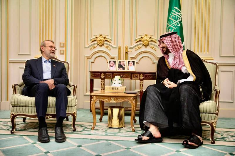 دیدار دبیر شورای عالی امنیت ملی با وزیر امور خارجه عربستان