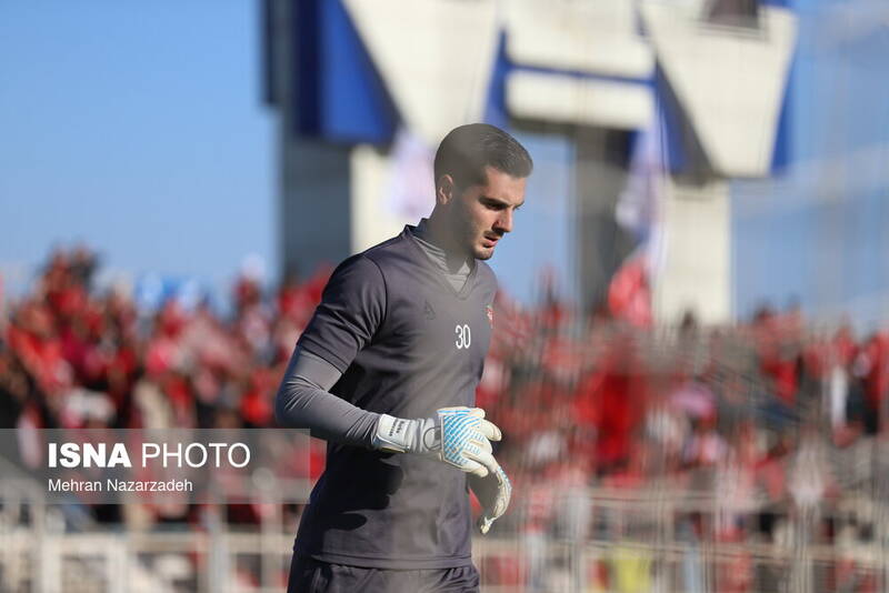 رای کمیته انضباطی درباره حضور غیرقانونی دروازه‌بان سوئدی تراکتور