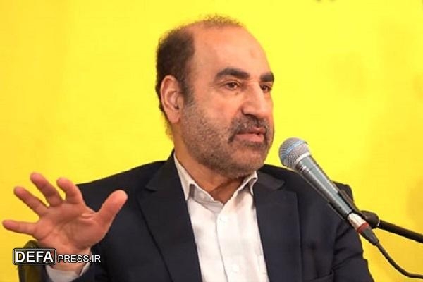 سنگری: جایزه کتاب سال دفاع مقدس باید بالاتر از دیگر جوایز کشور باشد