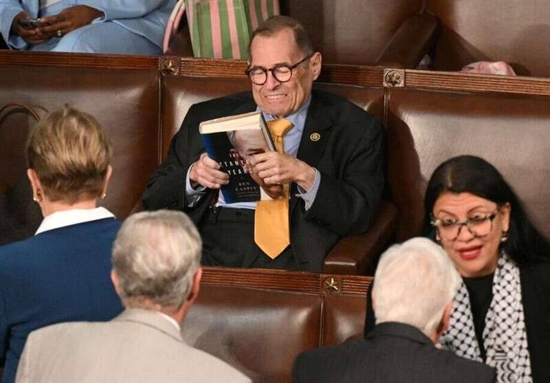 عضو یهودی کنگره آمریکا: دیگر قادر به دفاع از اقدامات اسرائیل نیستم