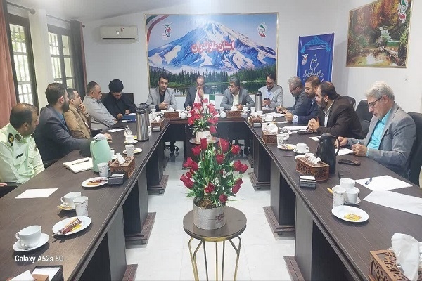 فرهنگ ایثار و شهادت در تمام حوزه‌ها نهادینه شود