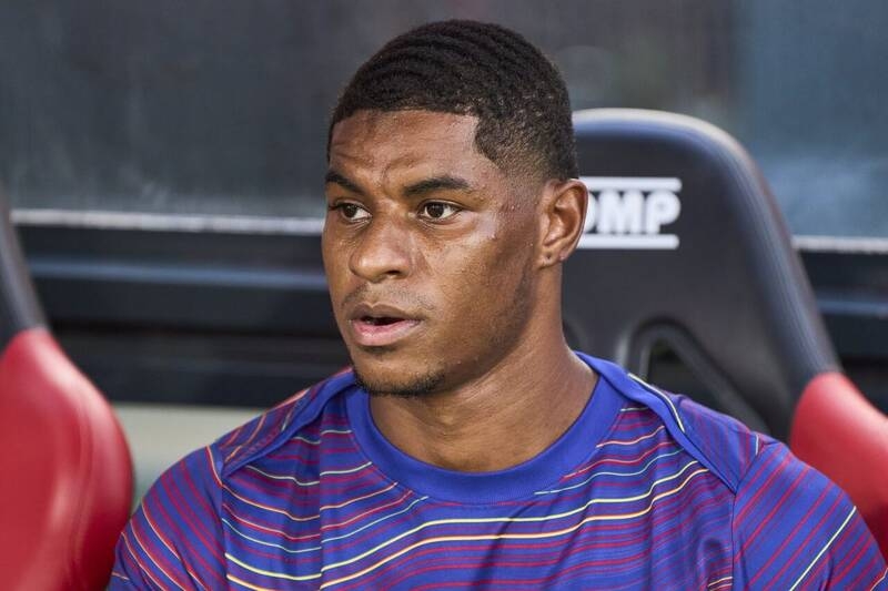 فلیک با کسی شوخی ندارد؛ تبعید ستاره بارسا به نیمکت پس از تاخیر ۲ دقیقه‌ای!