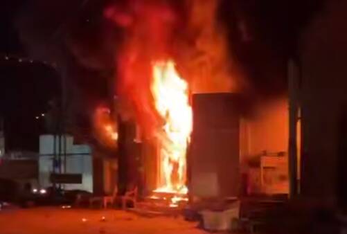 فیلم/ آتش‌ سوزی یک کارخانه در حیفا