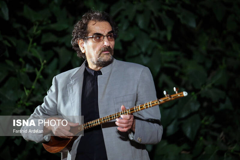 نام کدام خواننده آواز ایرانی با مولانا گره خورده؟