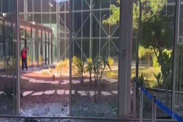 هراس شهردار ایلات؛ فرودگاه رامون پس از حمله یمن+فیلم