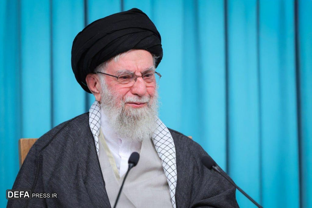 پیام امام خامنه‌ای به مناسبت هفته دفاع مقدس: شهادت پاداش مجاهدت است؛ چه در دفاع ۸ ساله، چه در نبرد قهرمانانه‌ی ۱۲ روزه
