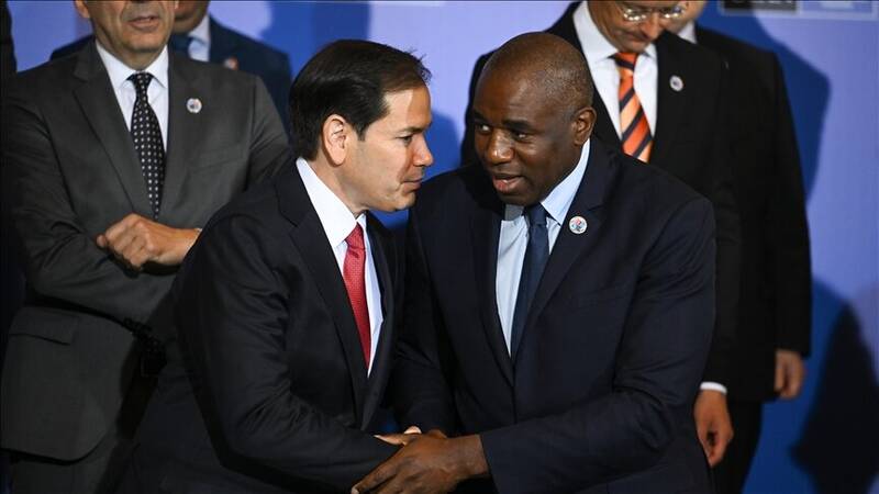 گفت‌وگوی وزیران خارجه آمریکا و انگلیس درباره برنامه هسته‌ای ایران